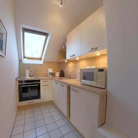 Lm5-16 Oever'n Diek *